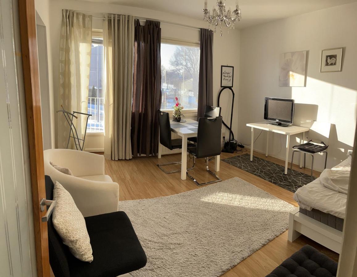 Apartament Yksio Kilometri Jokirannasta Forilta Turku Zewnętrze zdjęcie